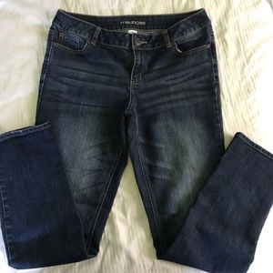 Maurices straight leg jeans 11/12